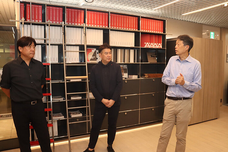 建築家：各務謙司氏が「ハーフェレ ジャパン 新宿ショールーム」を訪問9