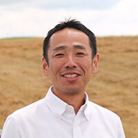 尾崎 誠一氏の人物画像