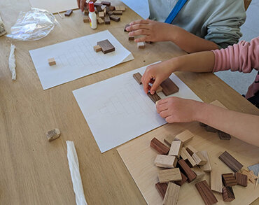 廃材から作る木のモザイク「クリスマスツリー」製作過程1