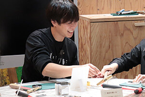 日本の伝統工芸と職人の技に触れるワークショップ1